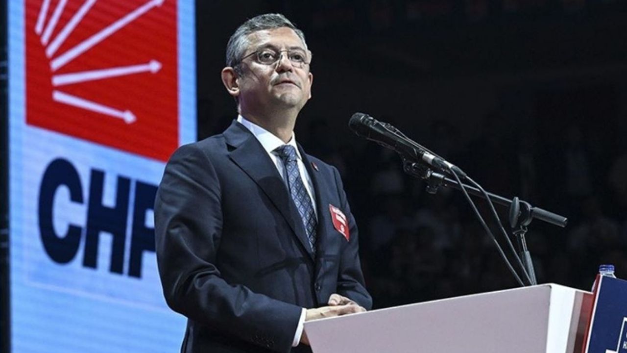Özgür Özel CHP Grup Başkanı oldu!
