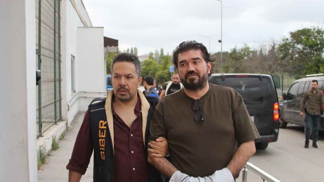 3 aydır tutukluydu: Rasim Ozan Kütahyalı tahliye edildi