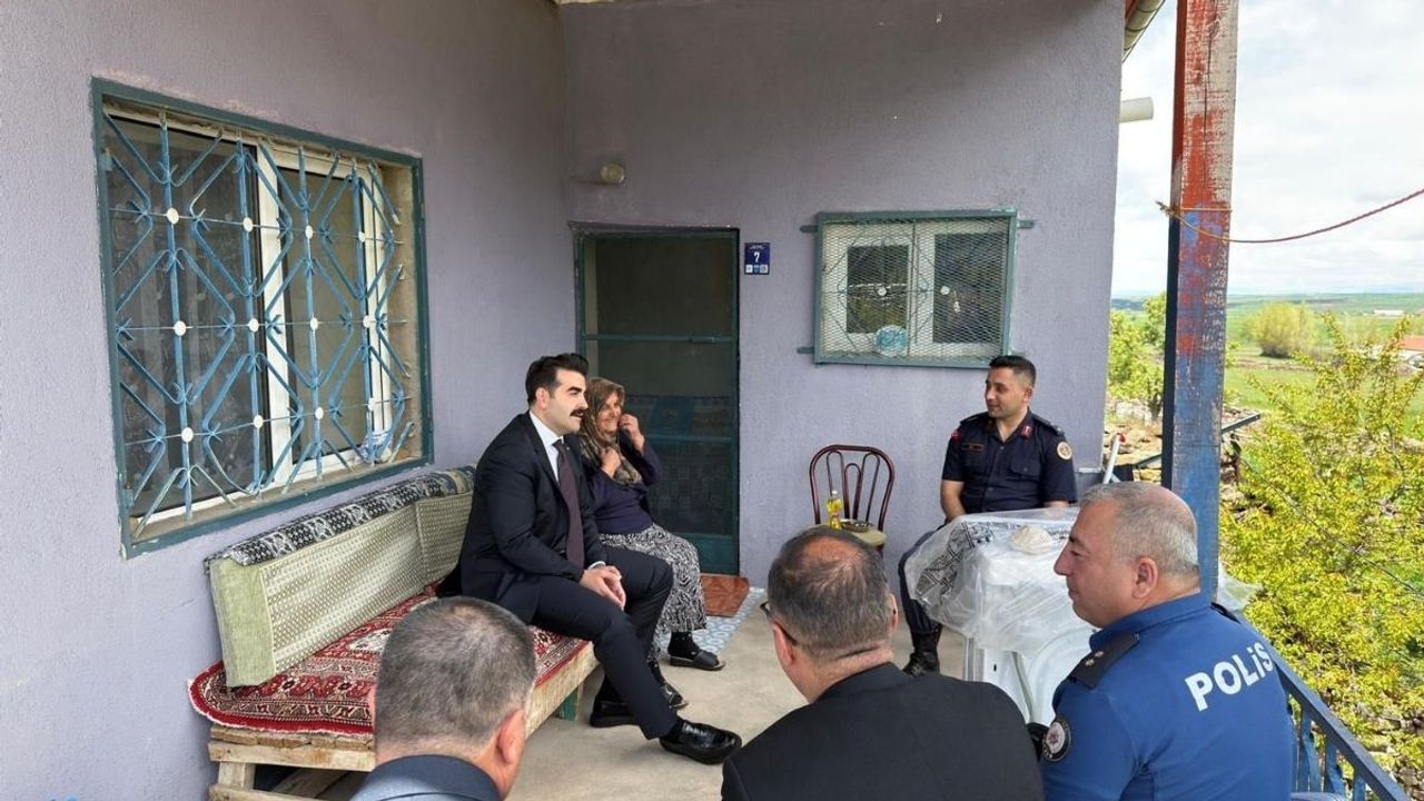 Tomarza Kaymakamı Selim Eser'den şehir ailesi ve gazilere ziyaret!