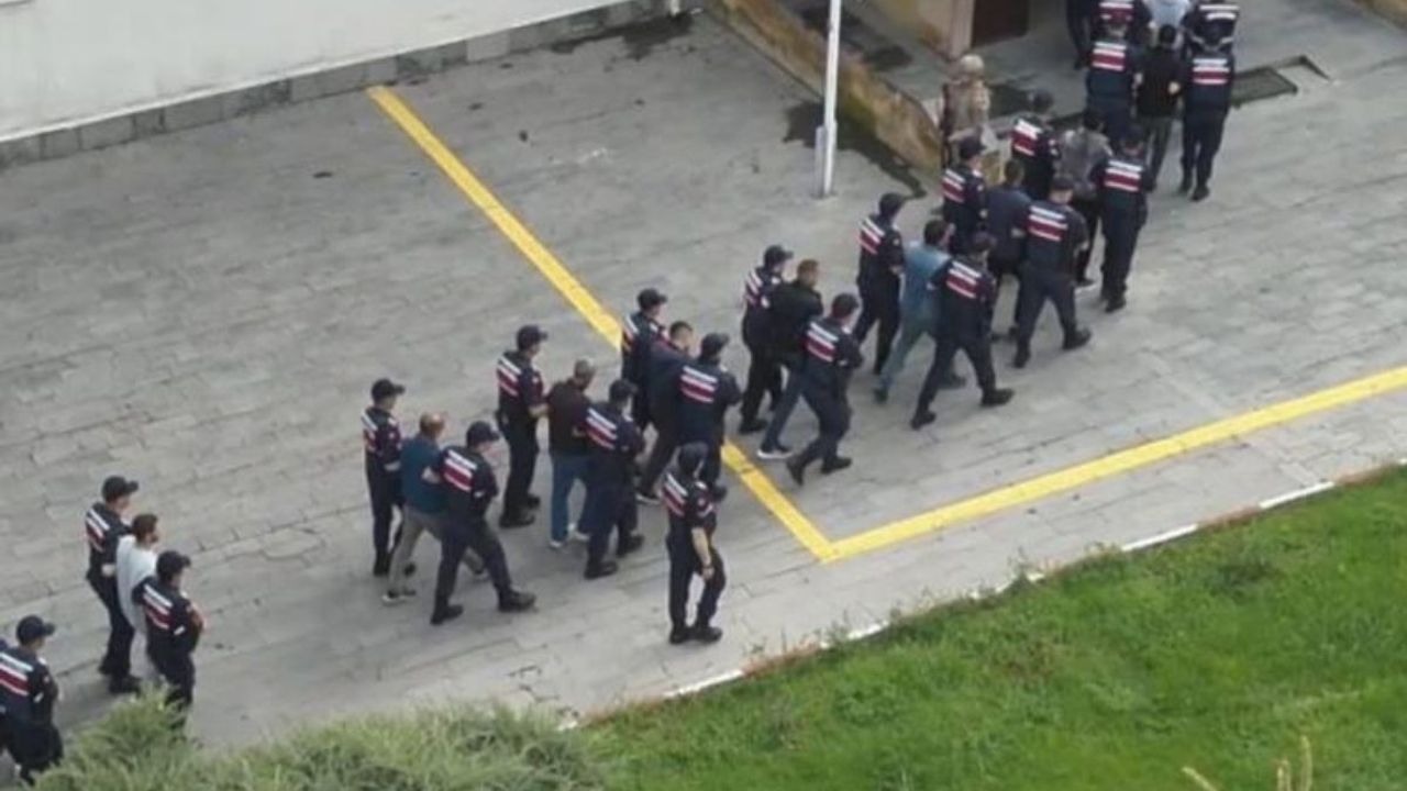 Tomarza’da operasyon: 12 kişi tutuklandı!
