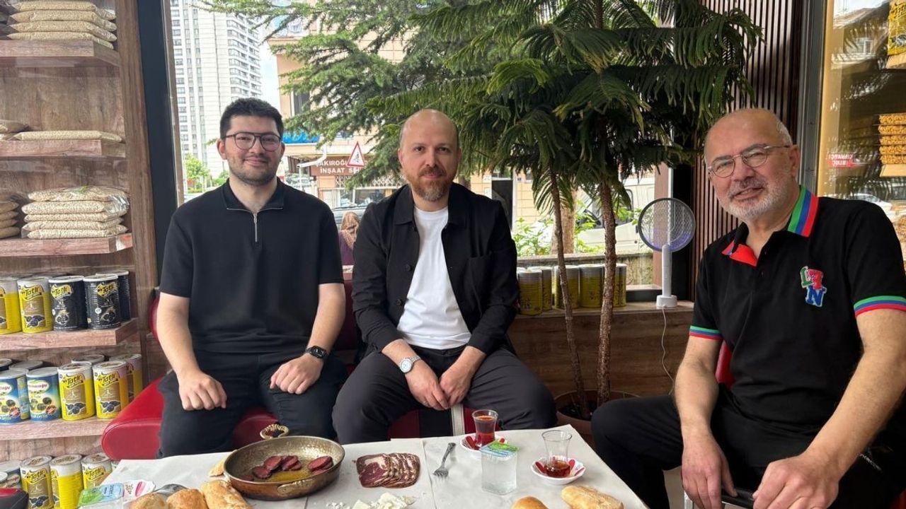 Bilal Erdoğan Kiçikapı’da Pastırma Yedi: Nereden Alınır Deyince Burayı Söylediler!
