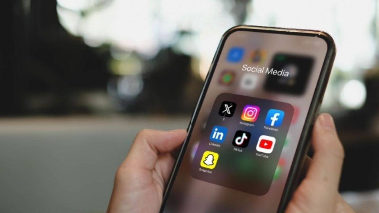 Sosyal medyadaki bot hesaplar kapatılıyor!