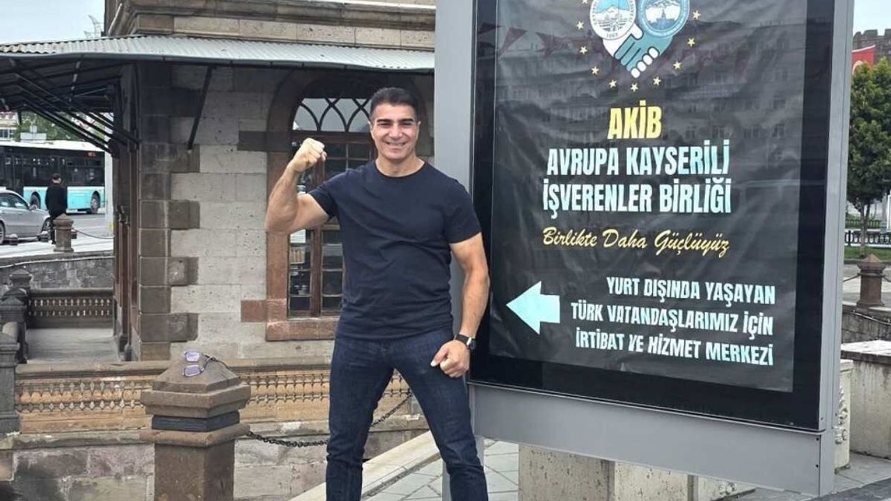 4 Kez dünya şampiyonu Gökhan Arslan Kayseri’de: “Gerçekten harika bir şehir”