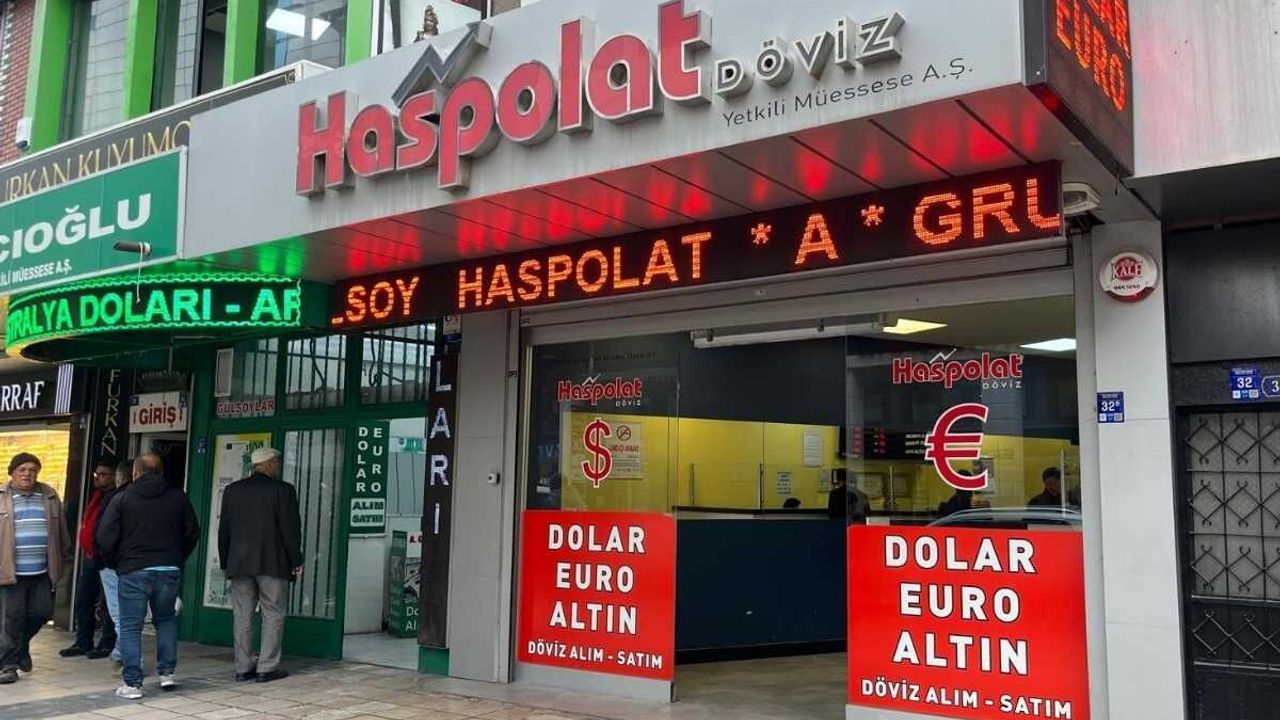 Dolar gücünü korudu, Euro ve Sterlin günü düşüşle açtı