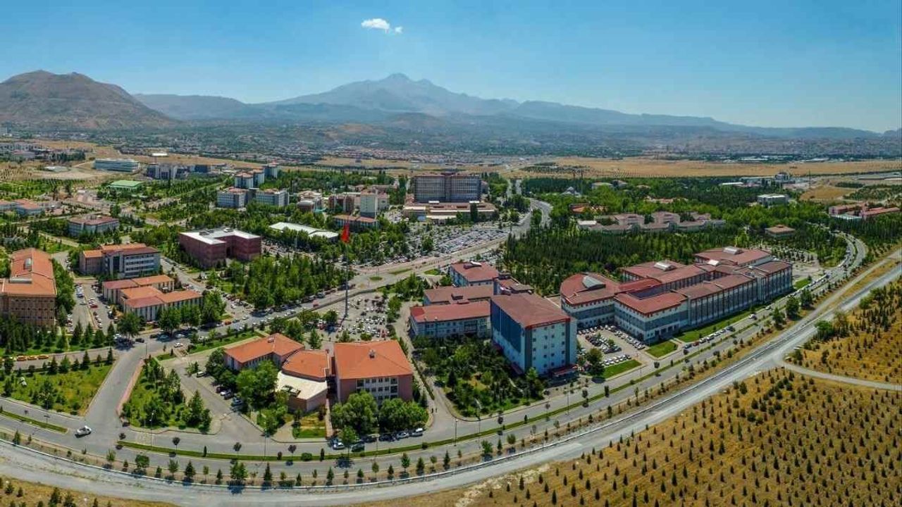 Kayseri’de 4 üniversiteden sadece Erciyes listede yer aldı