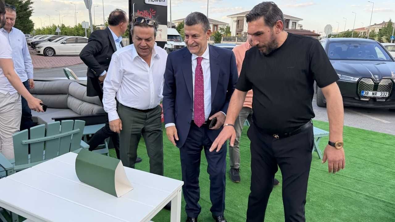 Gardenza, bahçe mobilyaları Kayseri'de büyük bir lansmanla açıldı