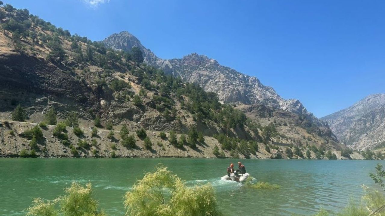 Kahramanmaraş'ta serinlemek için nehre giren adam kayboldu!