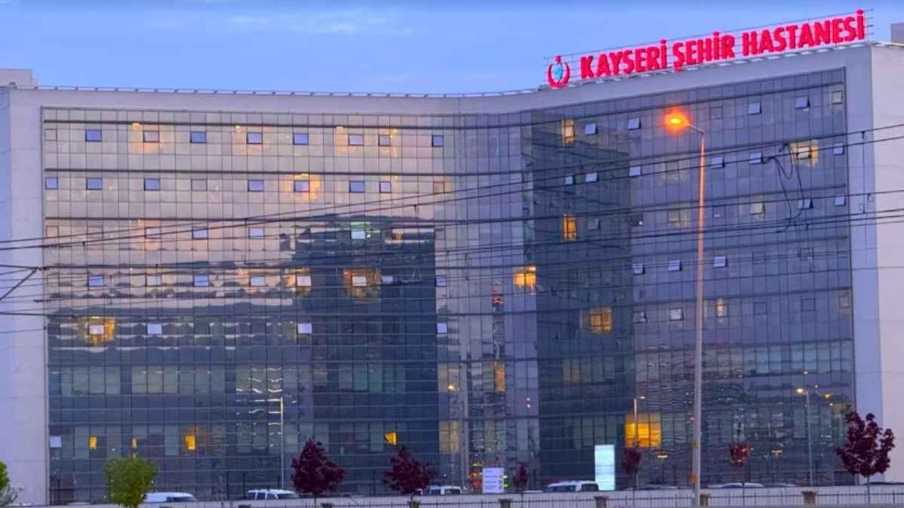 Kayseri Şehir Hastanesi duyurdu: Uzman doktora çifte destek!