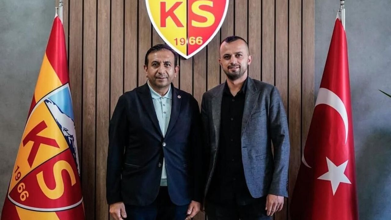 Kayserispor'da İlhan Parlak istifa mı etti? Kulüp resmen açıkladı