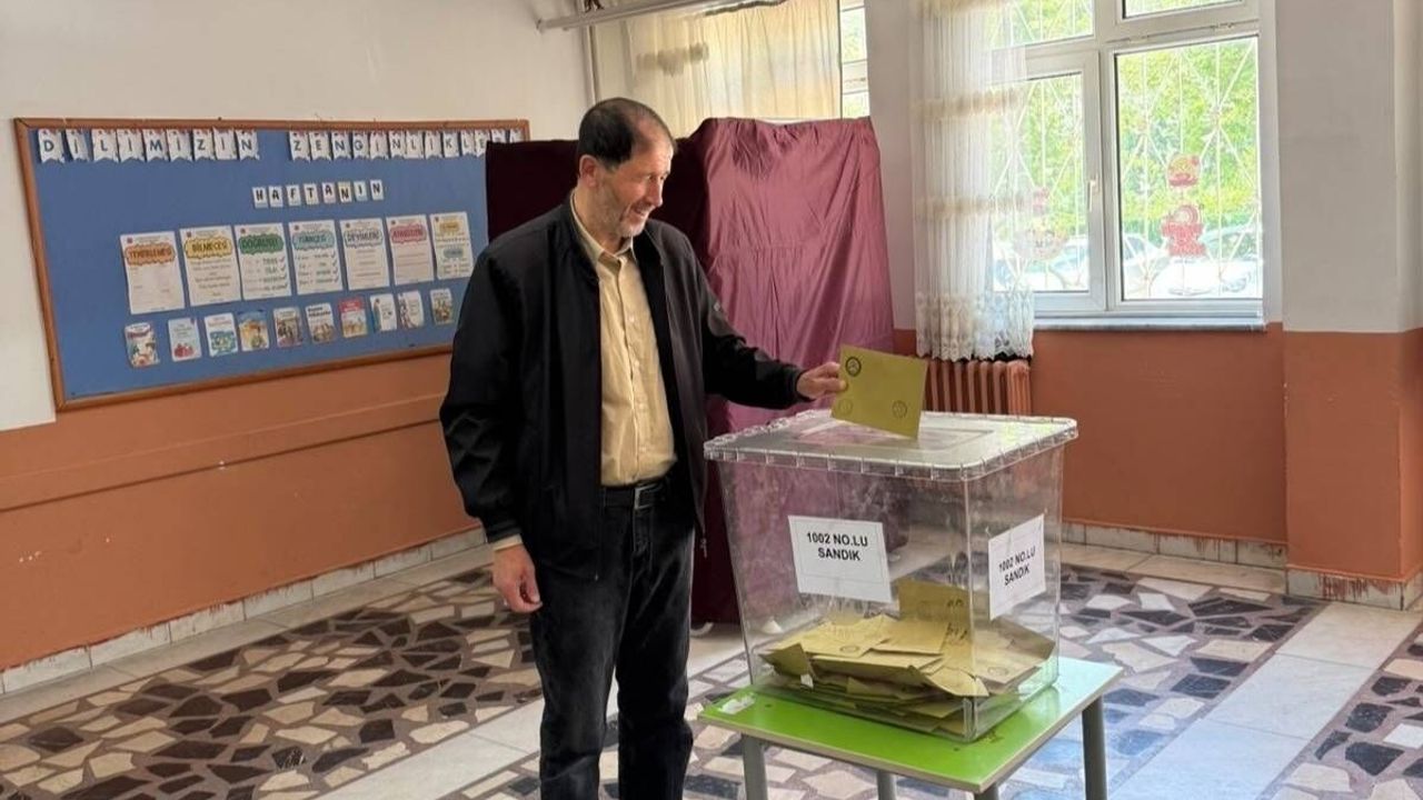 Kayseri’de 5 mahallede muhtarlık seçimi yapıldı: Vatandaşlar sandık başına gitti