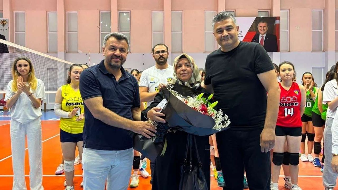 Kayseri'de Ömer Kesimci Voleybol Gelişim Ligi final maçlarıyla tamamlandı