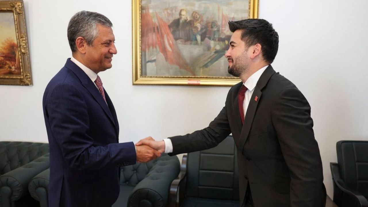 Özgür Özel'in Kayseri programında değişiklik! Ziyaret ertelendi