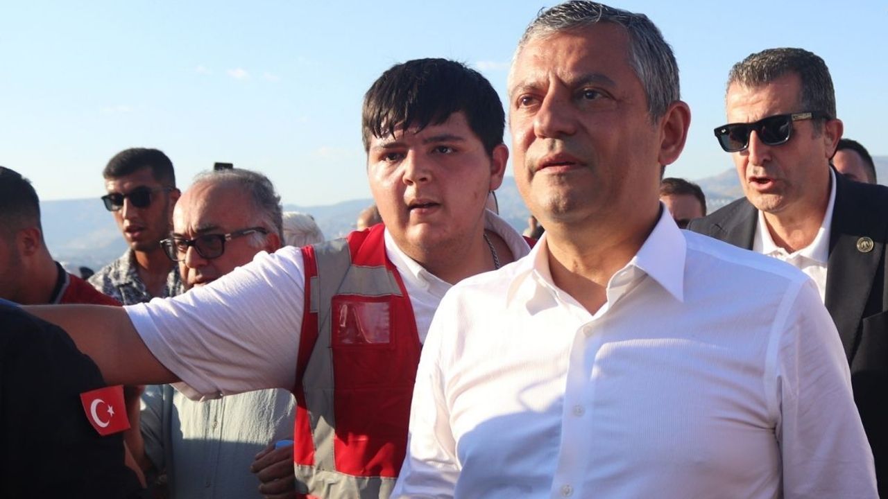 Özgür Özel'den Cemil Tugay açıklaması: Bir sorunumuz yok