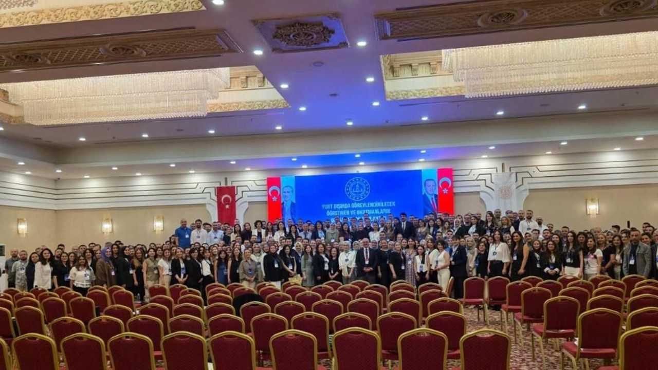 Yurt dışına gidecek 765 eğitimci için kritik hazırlık başladı
