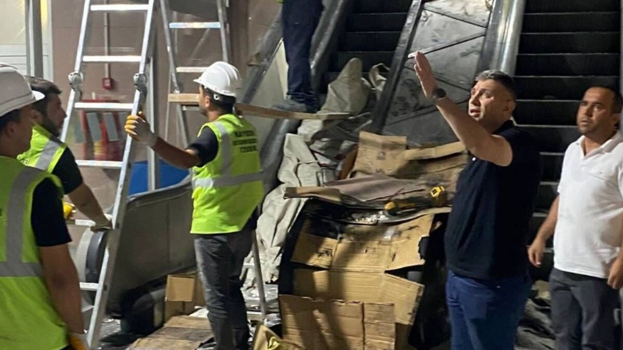 Kayseri'de belediye ekipleri gece boyunca altgeçitleri yeniledi