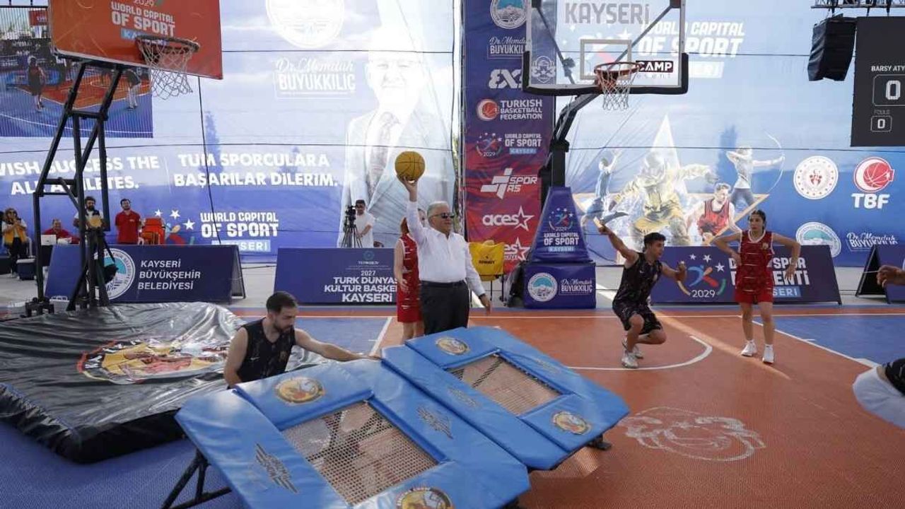 Başkan Büyükkılıç: Spor başkenti Kayseri’ye bu tür etkinlikler yakışıyor!
