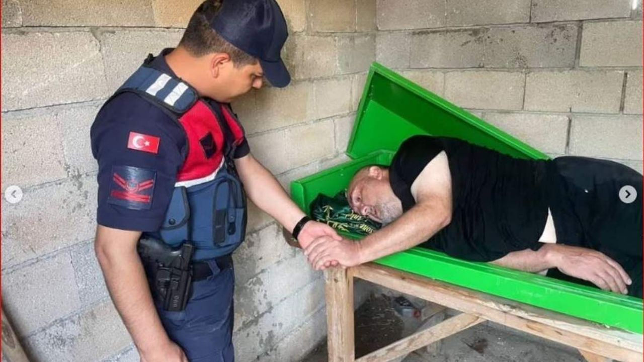 Boğazlıyan'da kayıp olarak aranan şahıs mezarlıktaki tabutun içinde sağ olarak bulundu