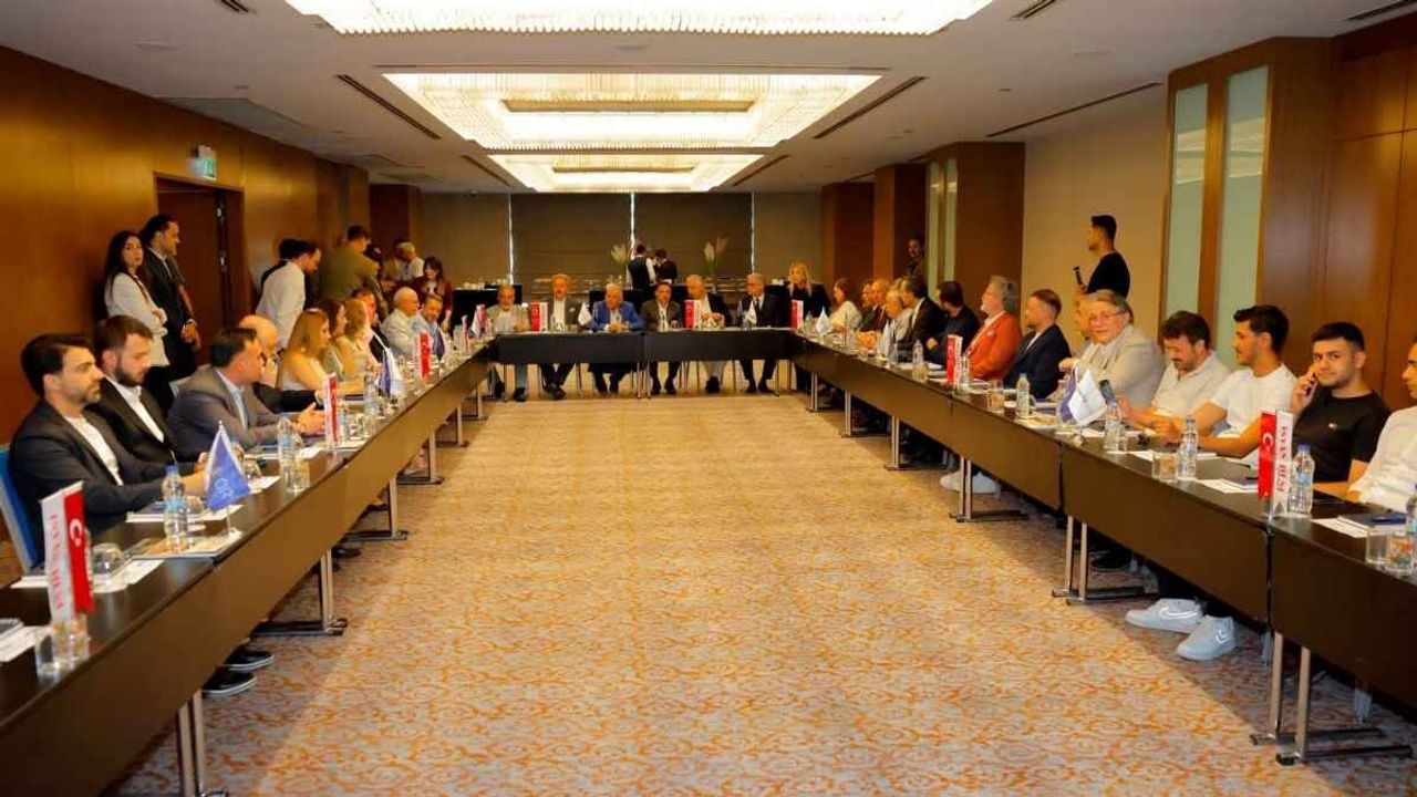 Başkan Büyükkılıç Kayseri iş dünyası temsilcileriyle buluştu!