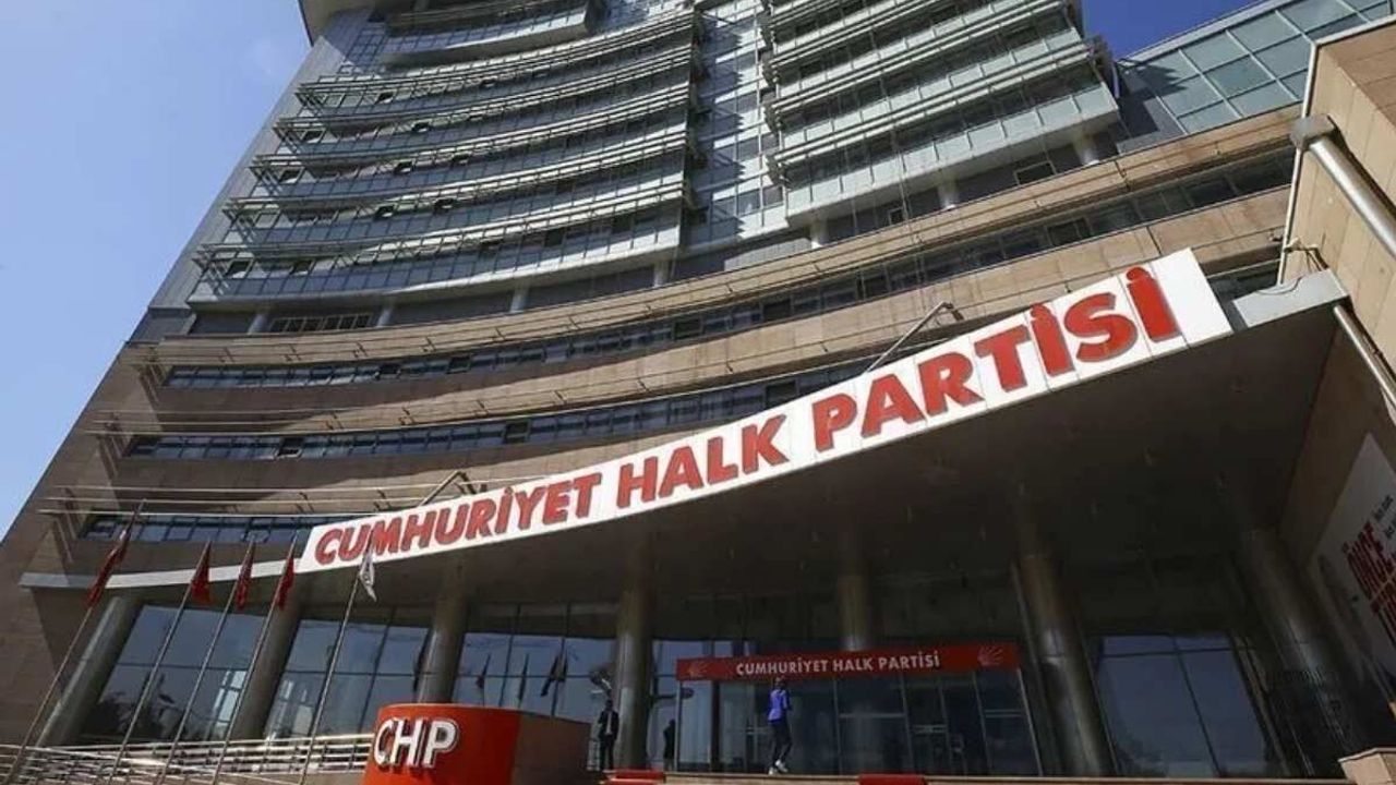 CHP kurultay davasında yeni gelişme! 16 Eylül'e ertelendi