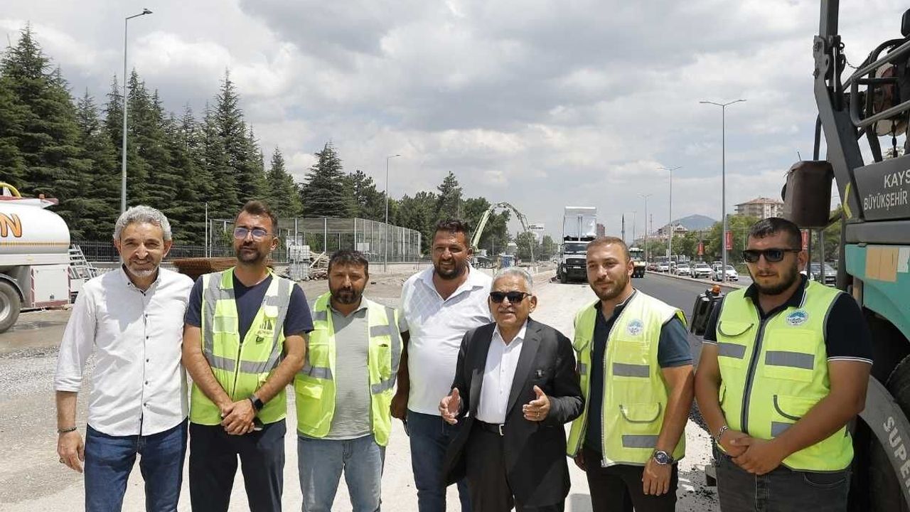 Kayseri’de beklenen Katlı Kavşağın sonuna yaklaşıldı