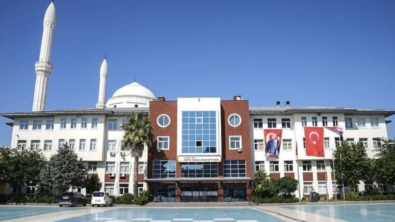Kayserili LGS birincisinin tercihi Kartal İmamhatip oldu!