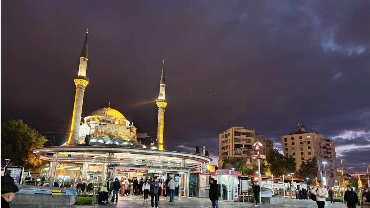 Kayseri’de vefat edenler listesi yayımlandı: 2025 doğumlu bebek de son yolculuğuna uğurlandı