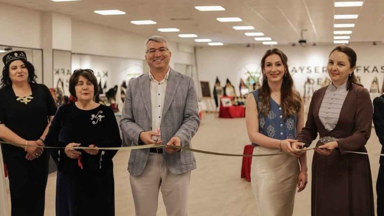 Kayseri'de festival coşkusu sanatla taçlandı