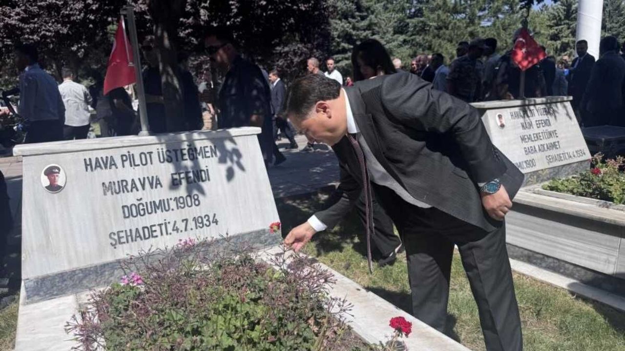 Vali Çiçek: Şehitlerimizin hakkı üzerimizde, unutursak nefesimiz haram olur
