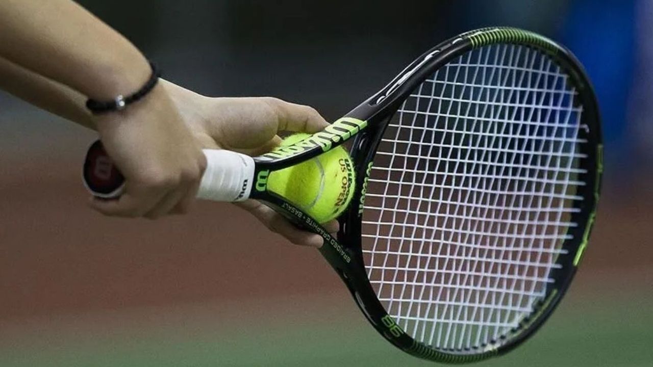 Kayseri'de tenis heyecanı: 15 temmuz ruhu kortlara taşınıyor