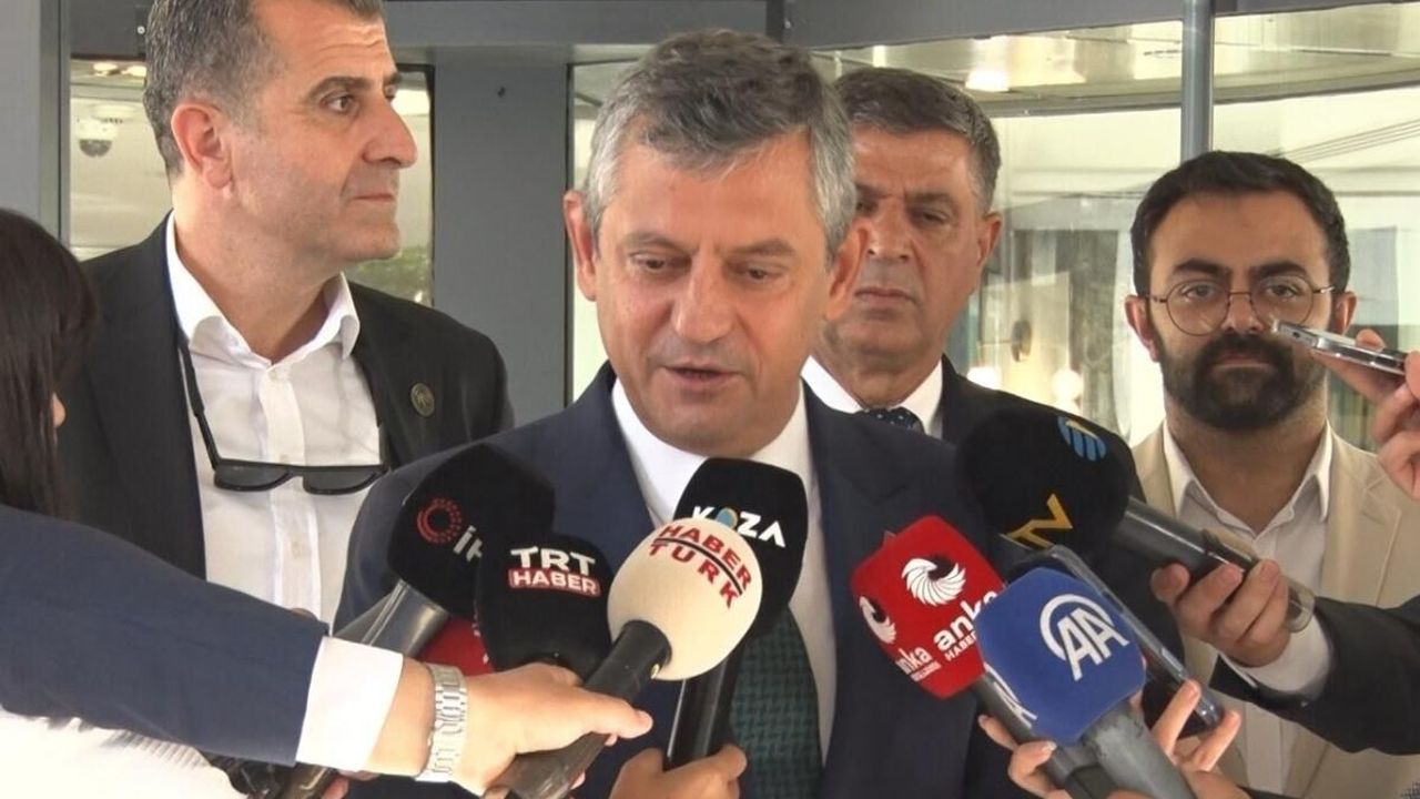 Özgür Özel tarih verdi! Yeni parti ağustos-eylül ayında kurulacak