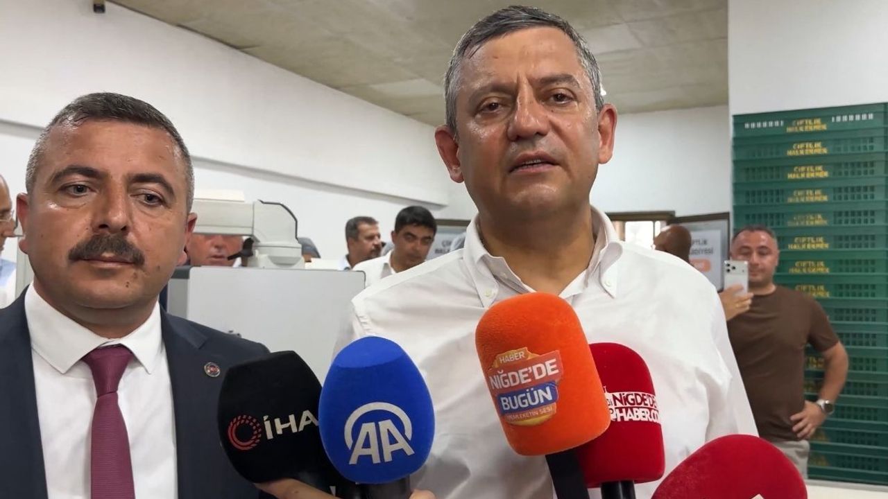 Özgür Özel: Bu hizmet odaklı yürüyüşü kimse engelleyemez