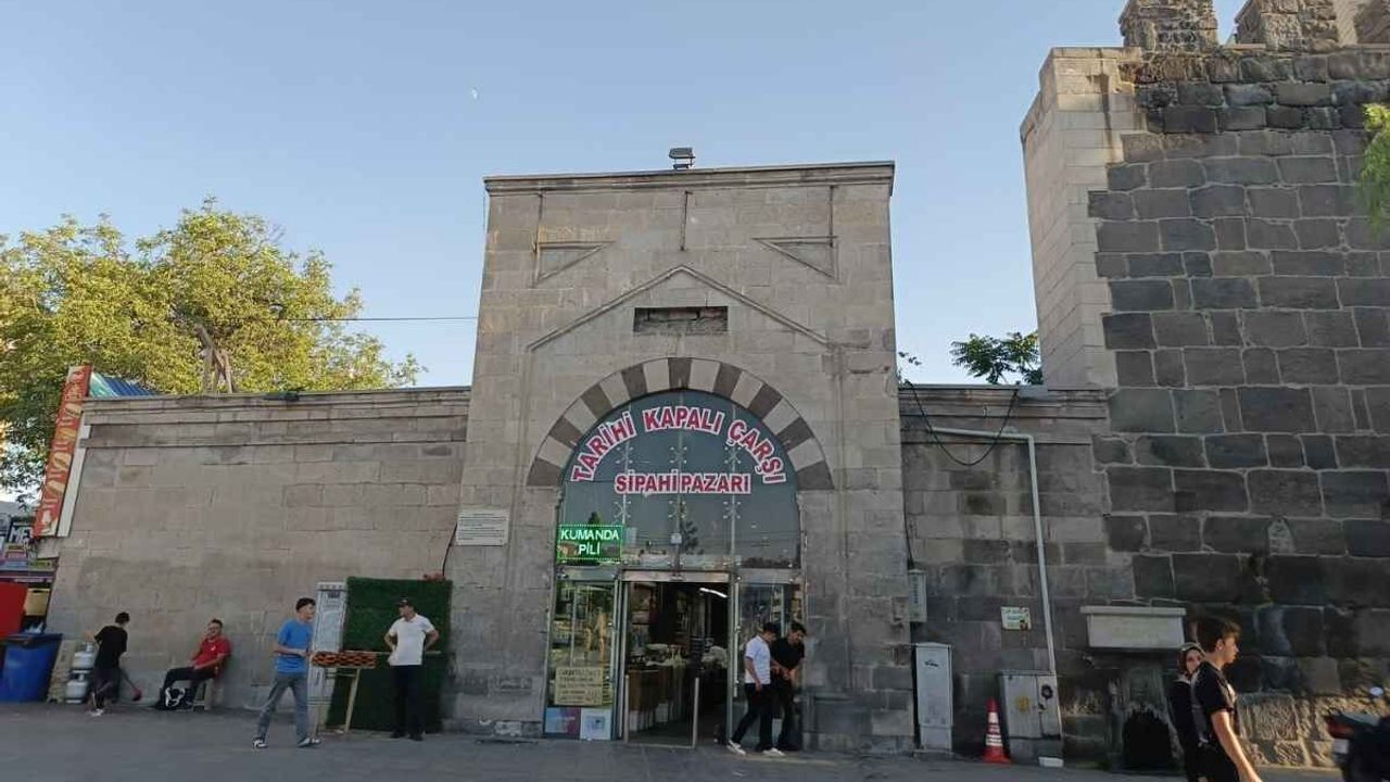 Kayseri Kapalı Çarşı'nın müşterisini kim çaldı? Gerçek sebep AVM'ler değilmiş