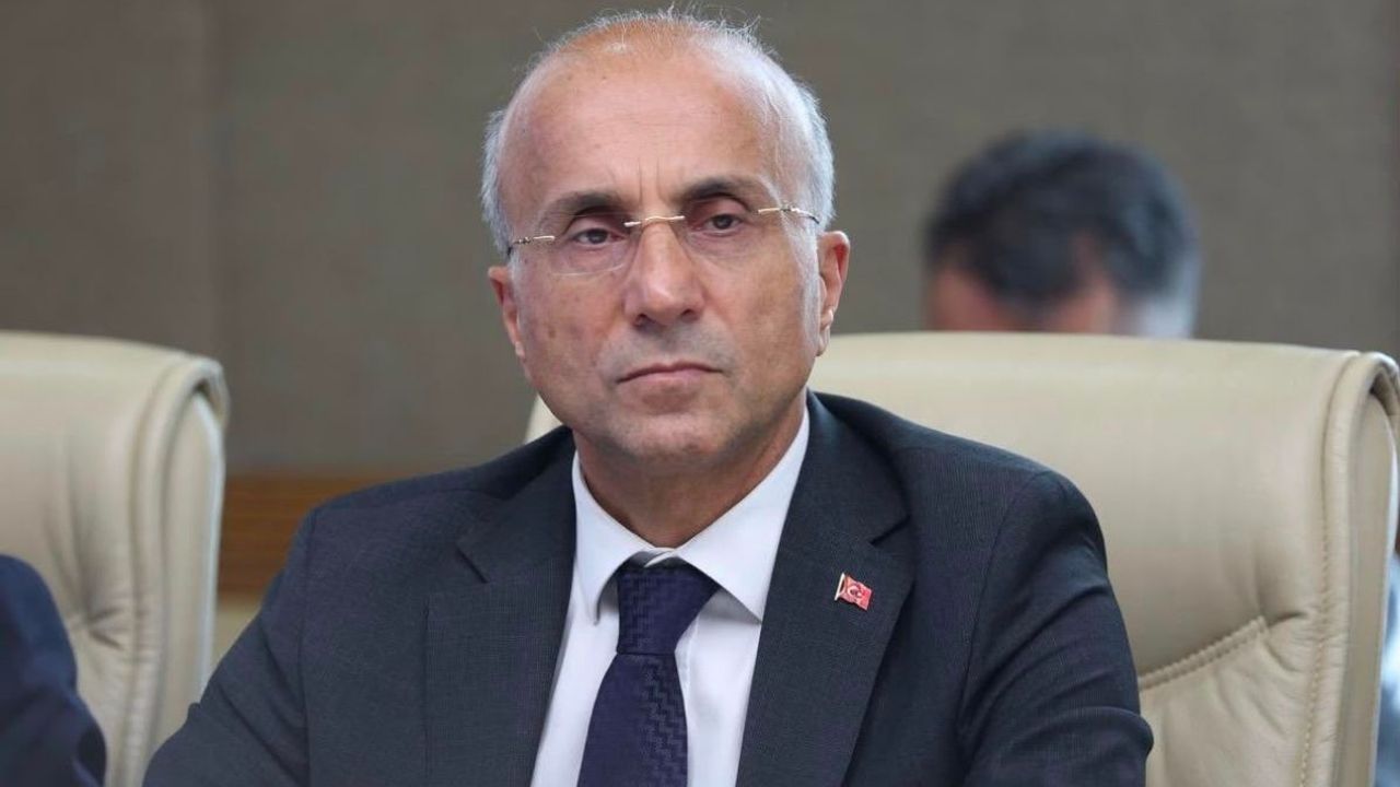 YENİ Partili Genç’ten Bakan Uraloğlu’na hızlı tren ve otoban çağrısı