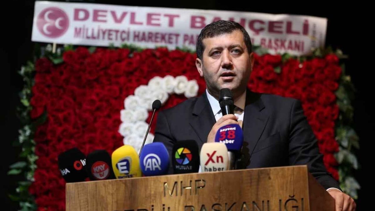 Baki Ersoy Bahçeli’nin o sözlerini hatırlattı: Çizgi bellidir!