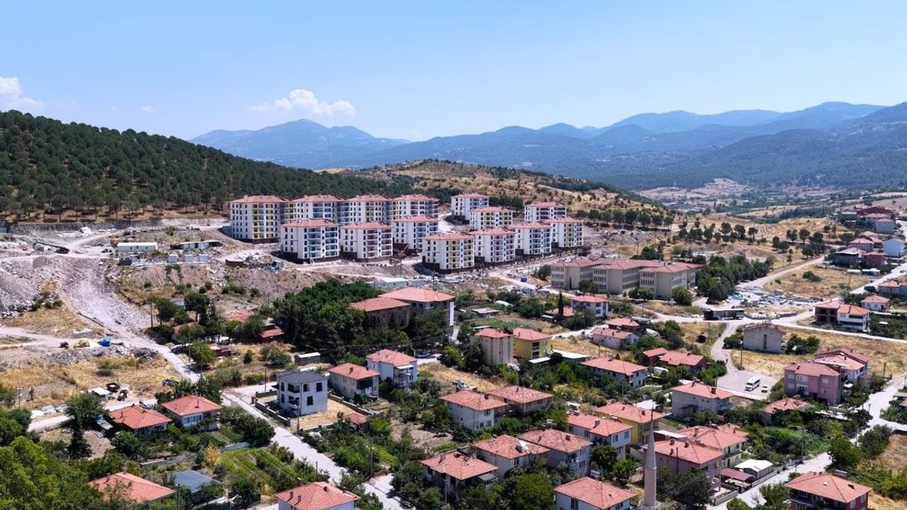 Deprem konutlarında sona gelindi: Anahtarları çok yakında teslim edeceğiz!