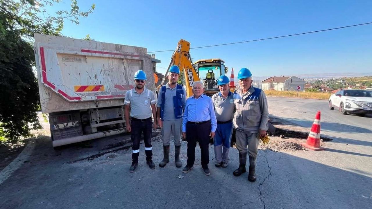 Başkan Büyükkılıç kavşak ve altyapı çalışmalarını yerinde inceledi