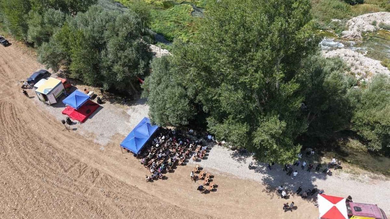 Bünyan’da gelenek bozulmadı: Taçınlılar Günü coşkuyla kutlandı