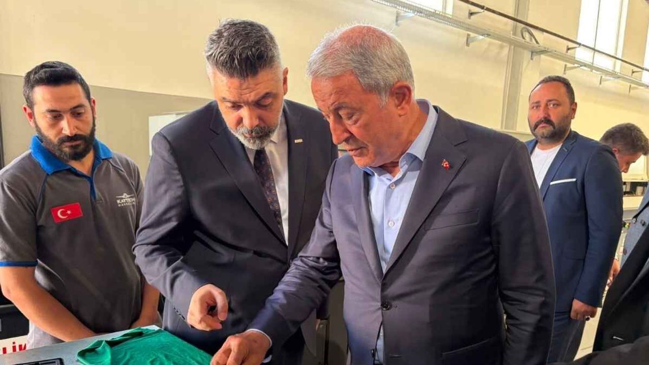 Hulusi Akar duyurdu: Kayseri 100 yıl sonra yeniden uçak yapıyor!