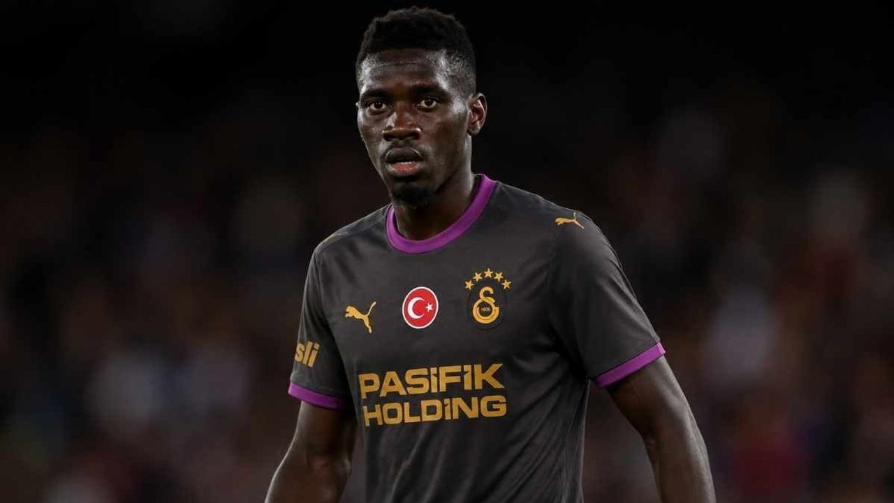 İsmaila Sarr Galatasaray için gemileri yaktı! ‘Bırakın Galatasaray’a gideyim’