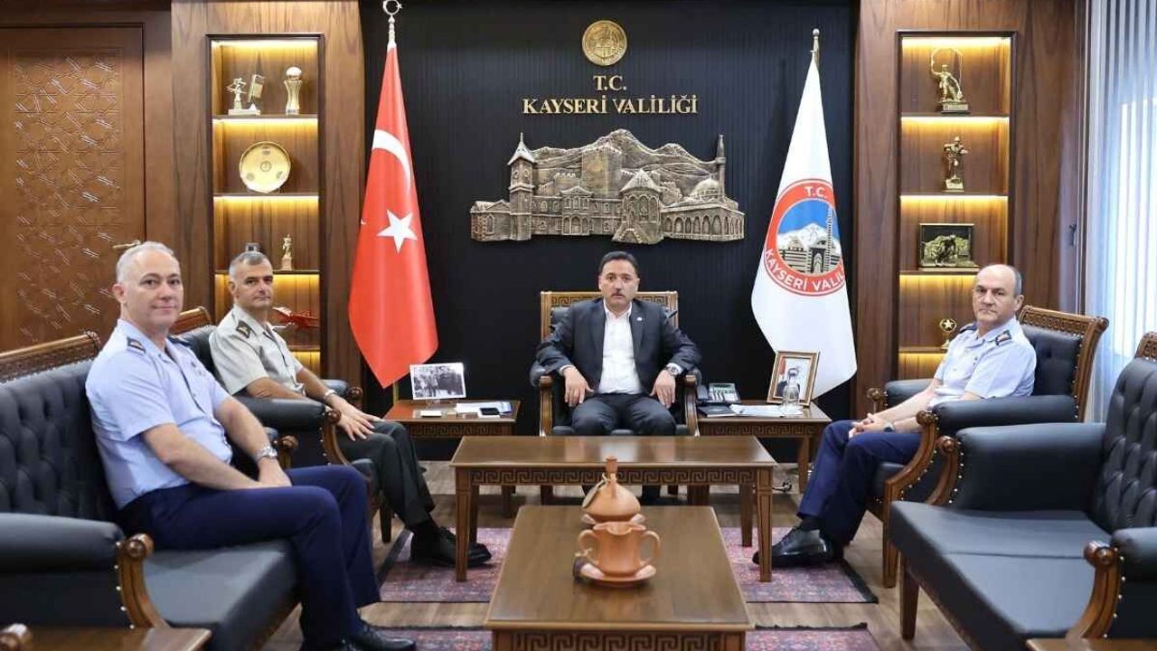 Kayseri’de 3 komutandan veda! Vali Çiçek’e son ziyaret