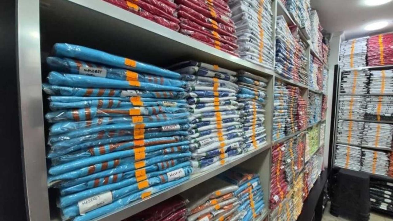 Okul formalarında fiyatlar cep yakıyor: Maaliyet 3 bin 500 TL!