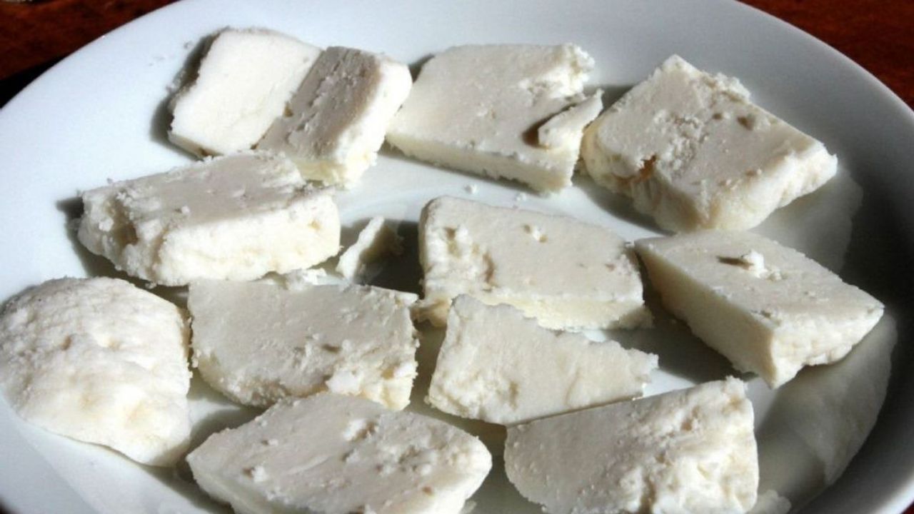 Kilosu 72 Bin TL olan peynir dudak uçuklattı