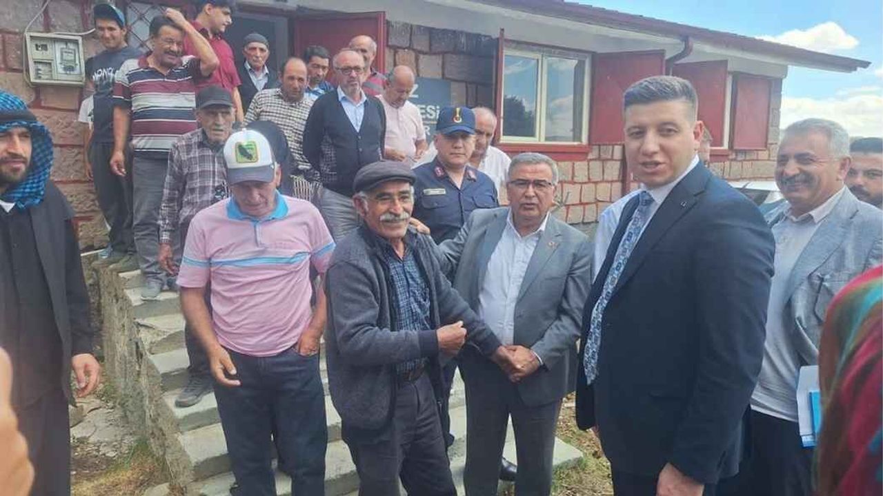 Sarız’da mahalle ziyaretleri: Başkan Eroğlu ve Kaymakam Canol vatandaşlarla buluştu