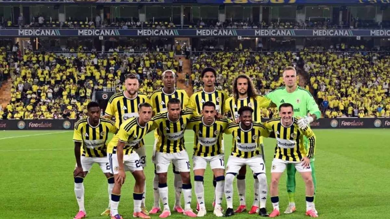 Fenerbahçe Sturm Graz ile Şampiyonlar Ligi için karşı karşıya geliyor! Maç saat kaçta, Hangi kanalda yayınlanacak?