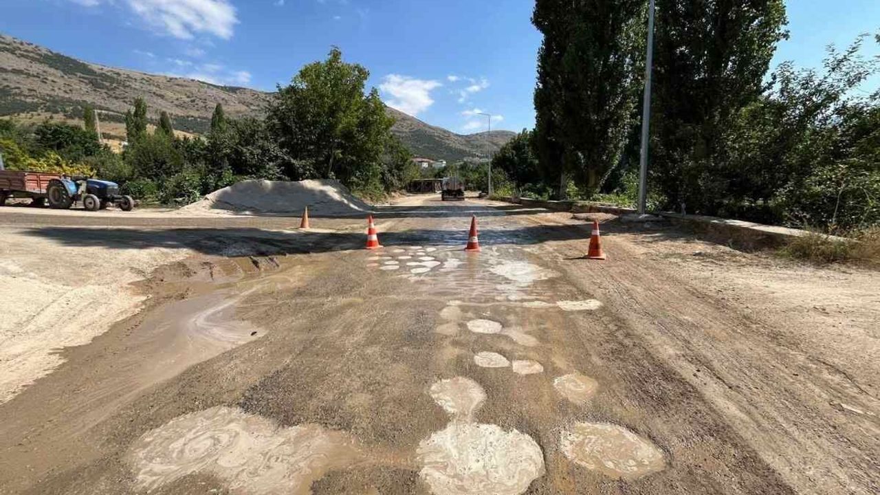 Yahyalı'da seferberlik: Parklar yenileniyor, yollar yapılıyor!