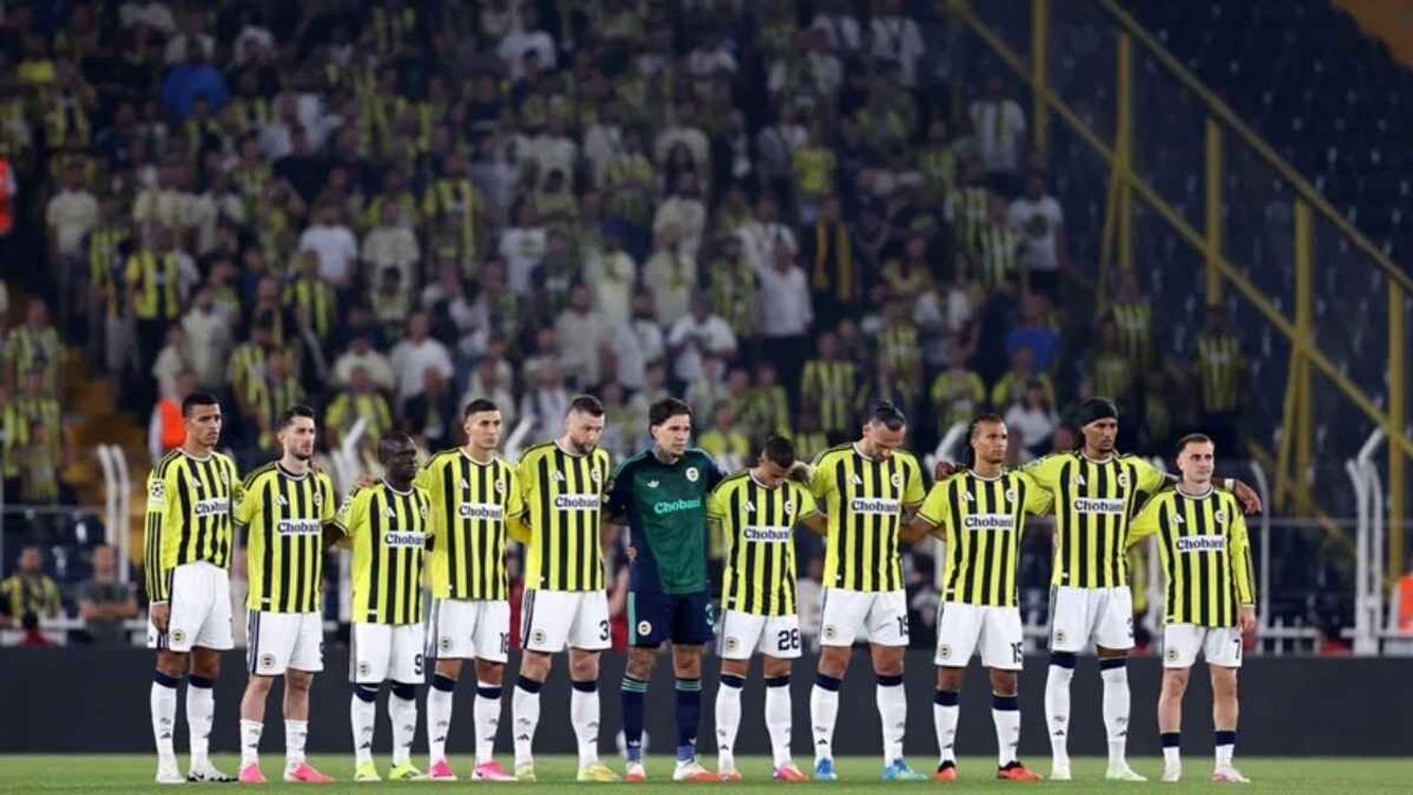 Fenerbahçe’de yönetimden radikal transfer kararı: İki isim birden ayrılıyor