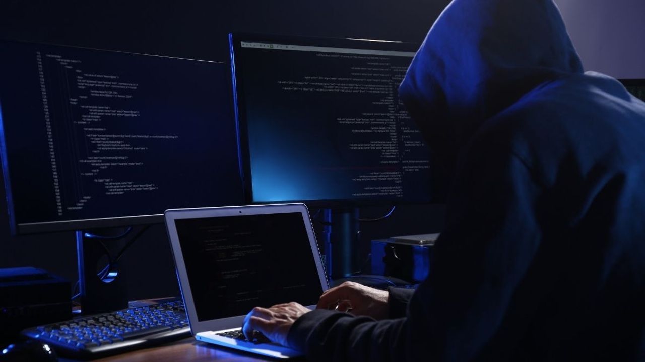 101 milyon kişinin verisi tehlikedeydi! “Dragon Hacker” panelinin kurucusu ve reklamcısı yakalandı