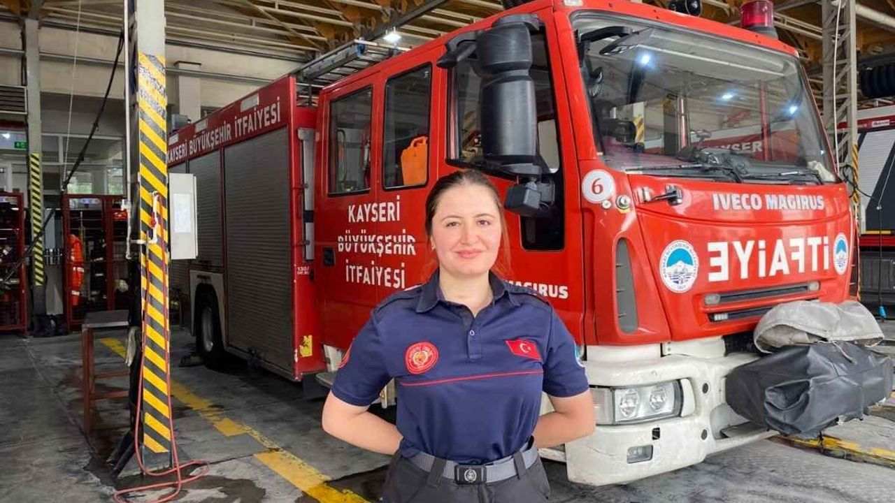 Kayseri’nin kadın itfaiyesi Asena Bostan: İtfaiyeci olmak isteyen kadınlar vazgeçmeyin!