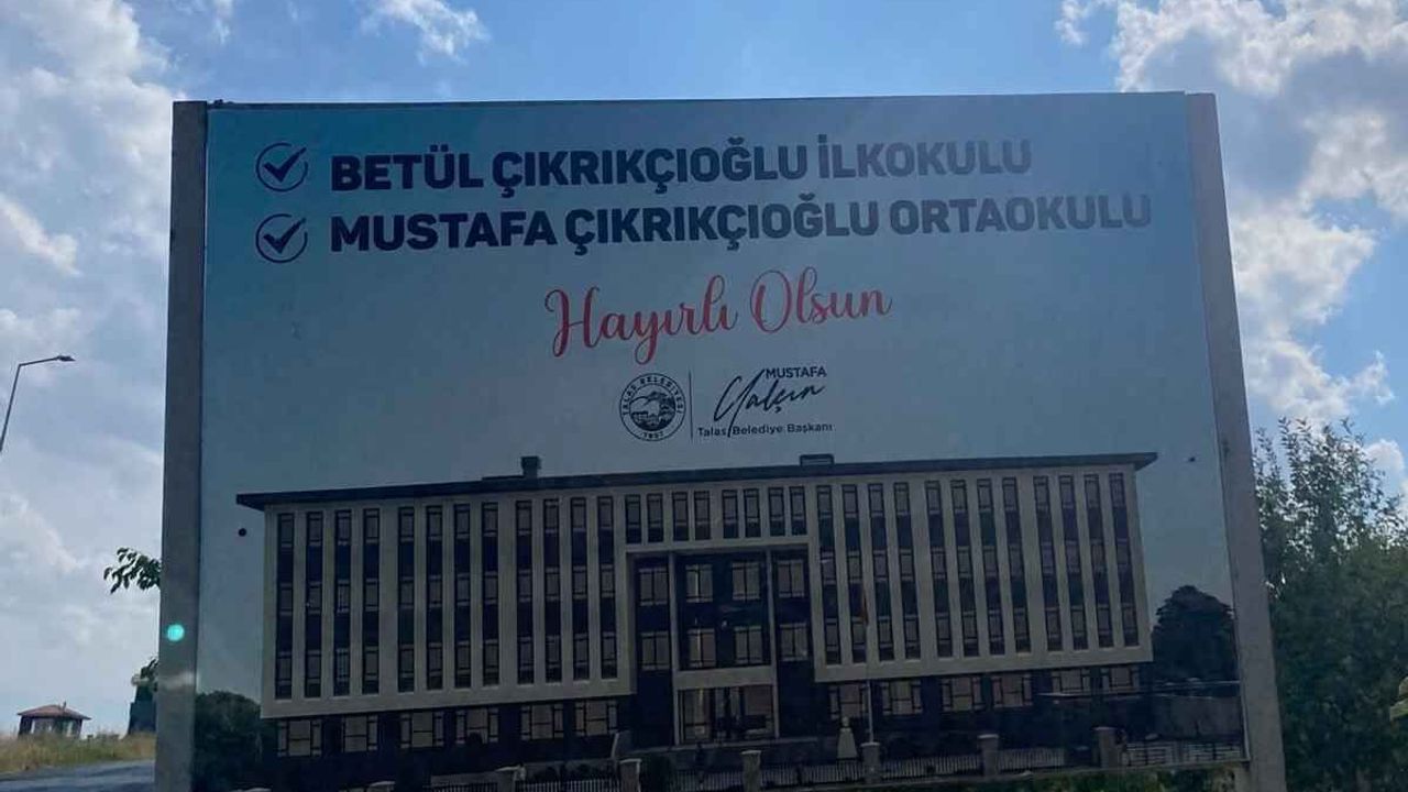 Kayseri’de okul krizi! Öğrenciler yeni binaya taşınamadı