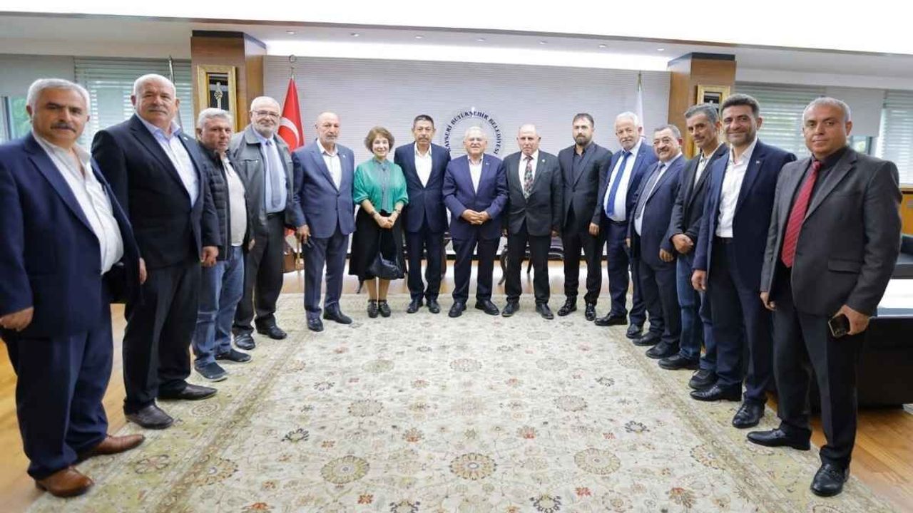 Kocasinan muhtarları Büyükşehir’de buluştu: Talepler ve beklentiler değerlendirildi